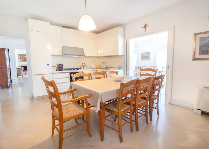 Residence Villa Livia San Vincenzo
