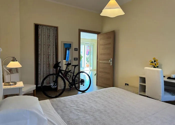Eremes Rooms & Apartments Cuneo