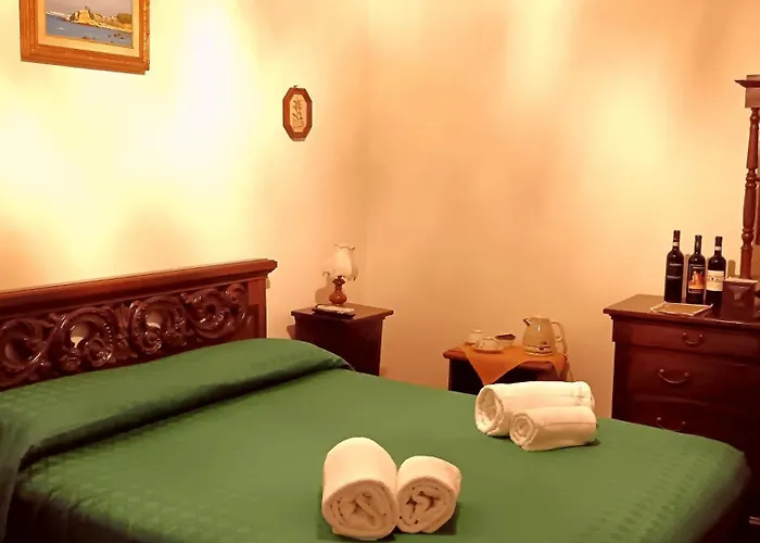 Il Palazzo Del Cardinale Acomodação com café da manhã Montalcino