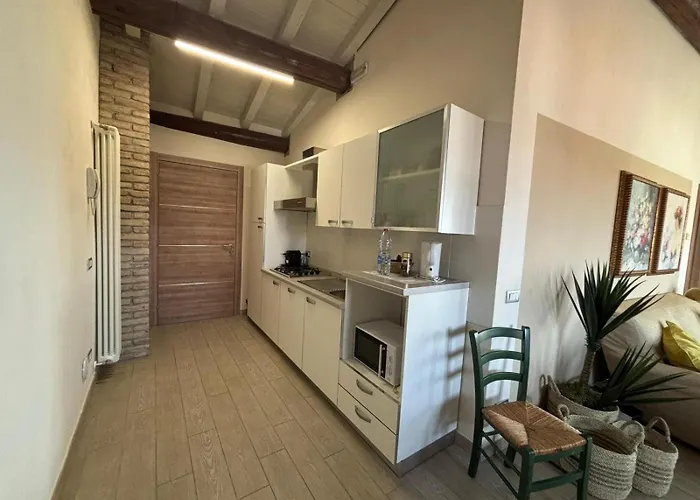 Oreste Suite Lazise