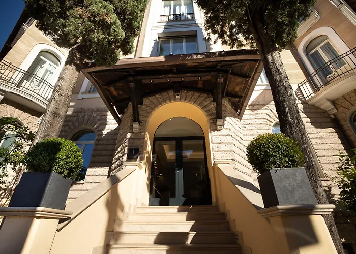 The Cross Hotel Rom