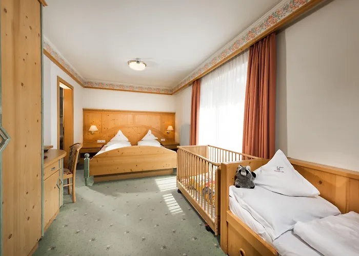 Hotel Adlernest Senales