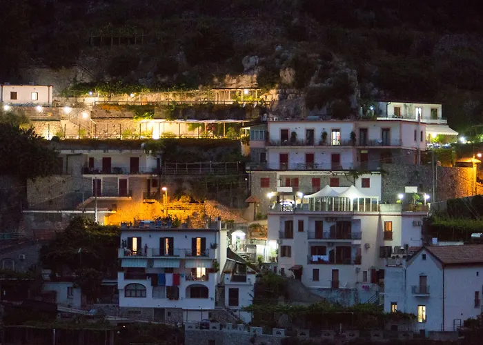 Hotels in Furore