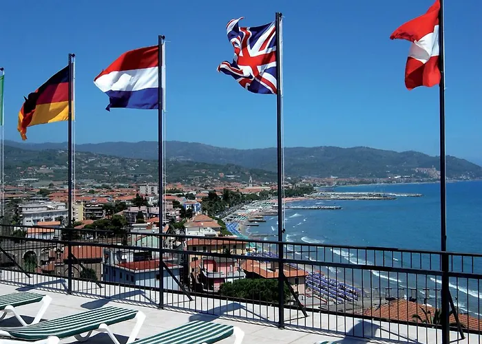 Piccolo Hotel Diano Marina