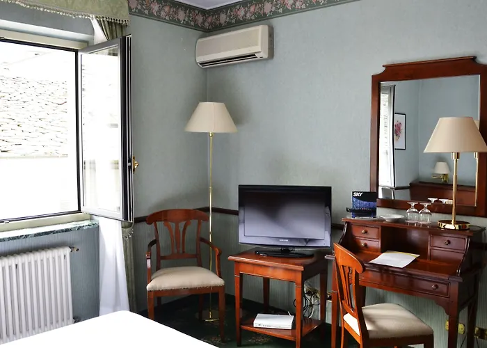 Hotel De La Ville Saint-Vincent