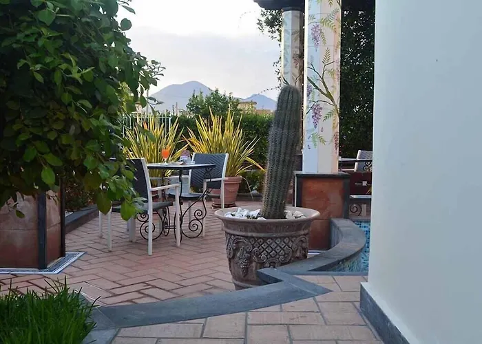 Costa Hotel Pompeya