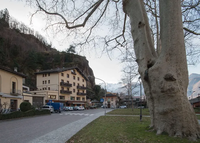Crimea Wine Hotel Chiavenna