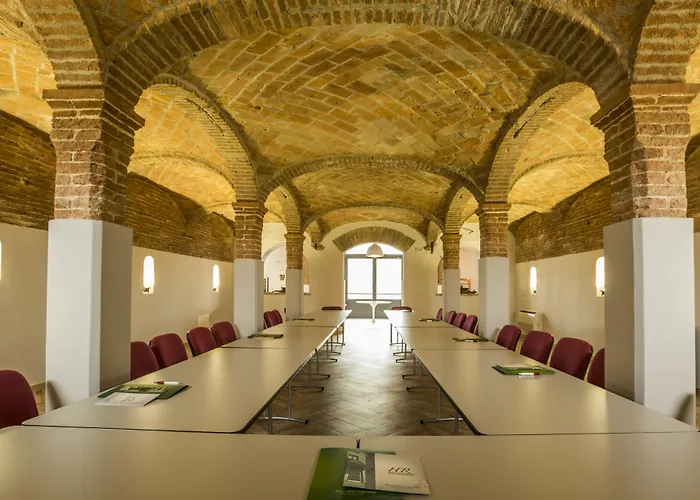 Hotel Residence Diamantina Ferrara