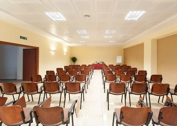 Hotel Tiempo Naples