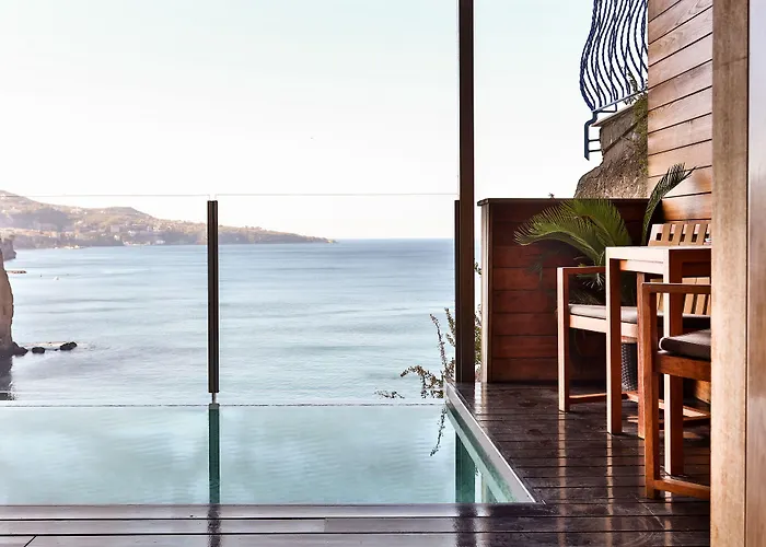 Hotel Laqua By The Sea Meta