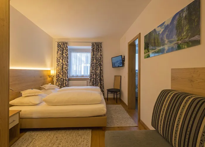 Hotel Dolomiten Toblach