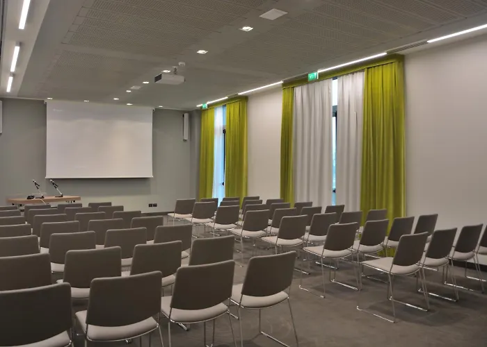 Link124 Hotel Parma