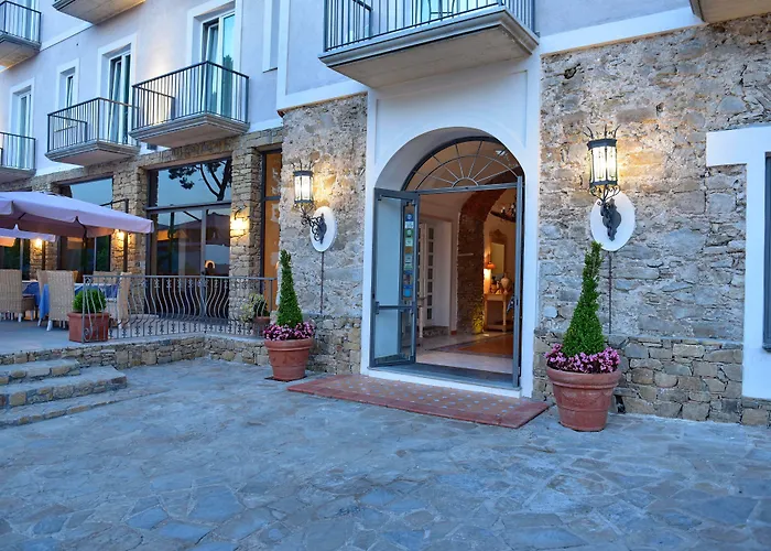 Hotele w Santa Maria di Castellabate
