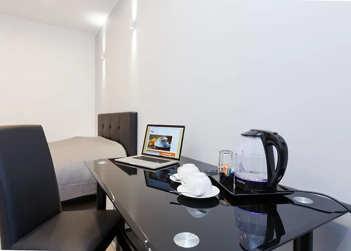 Hotel Domus Arena Rzym