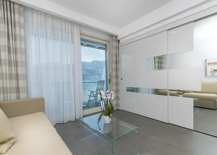 Hotel Vega Malcesine
