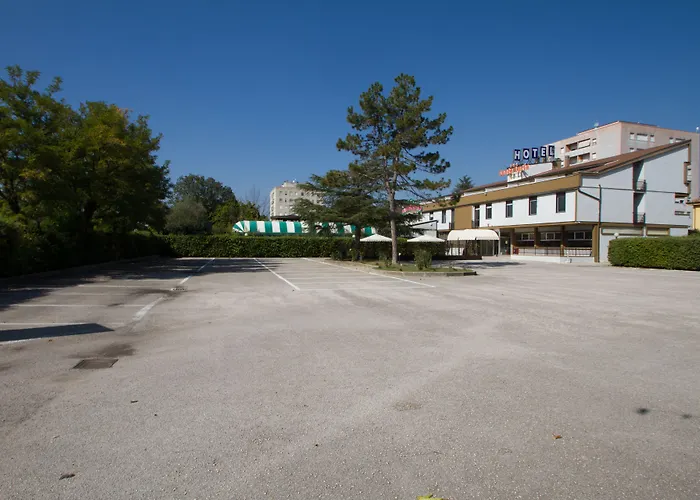 Hotel Santa Lucia Bastia Umbra