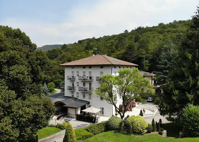 Hotel Lilla' Terlago