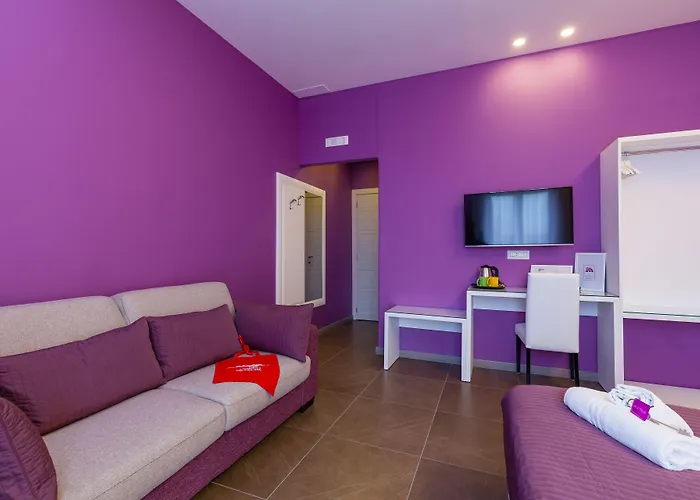 Hotel Bh Napoli Railway