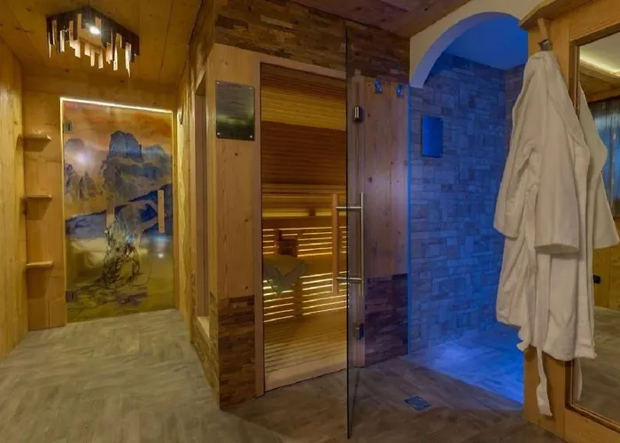 Hotel Garni Pra Fiori Campitello di Fassa