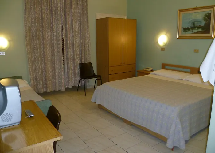 Hotel Pensione Romeo Bari
