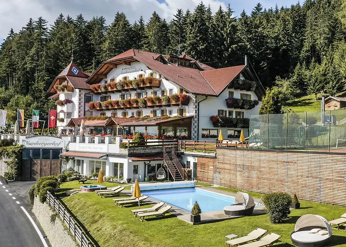 Granpanorama Wellnesshotel Sambergerhof Superior Villanders