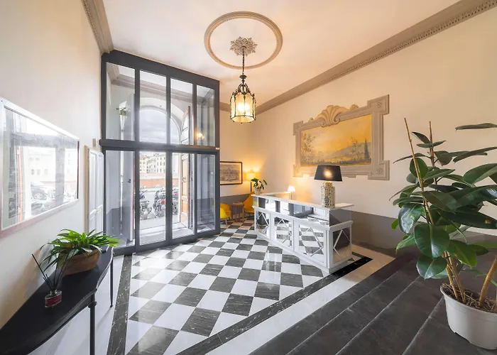 Algila Luxury Torrigiani Apartments Florencja