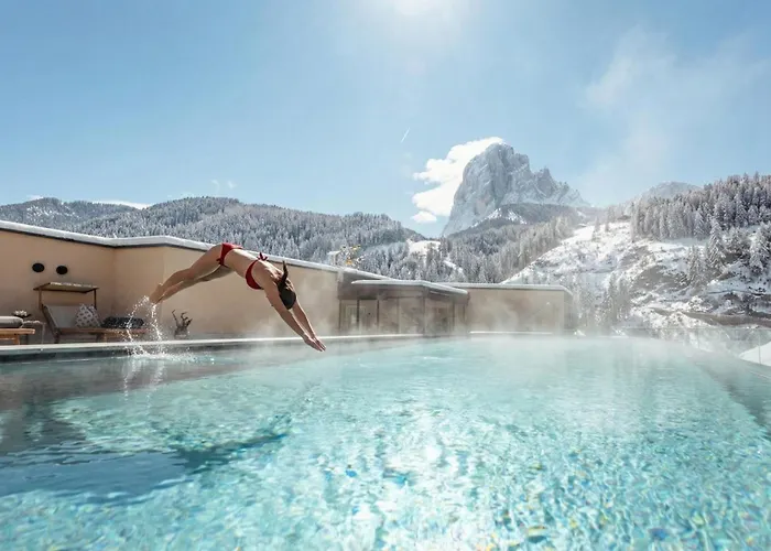 Hotel Touring Dolomites Santa Cristina Val Gardena
