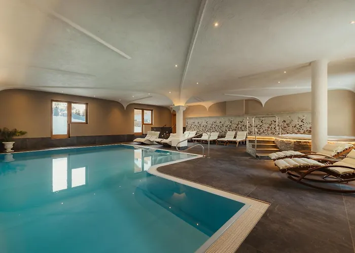 Laguscei Dolomites Mountain Hotel Arabba