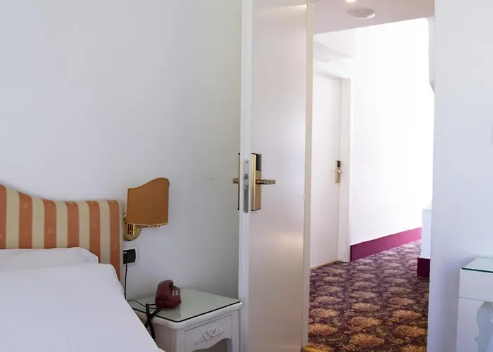 Hotel Iva Diano Marina
