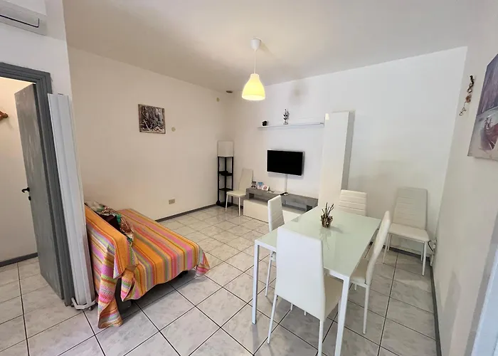 Residence Le Rose Marina Di Bibbona