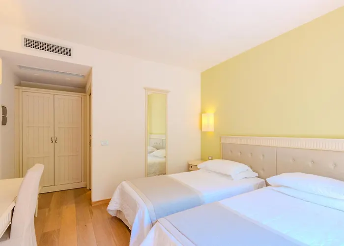 Hotel Girifalco Massa Marittima