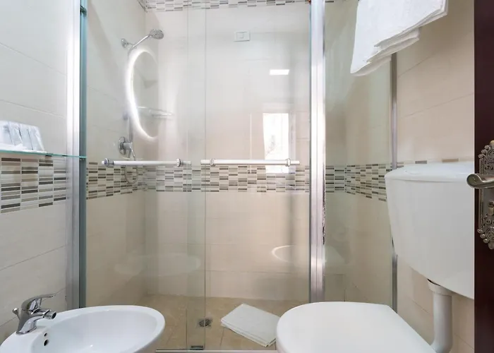 Giusi Rooms - Aetheria Esquilinus Guesthouse Rzym