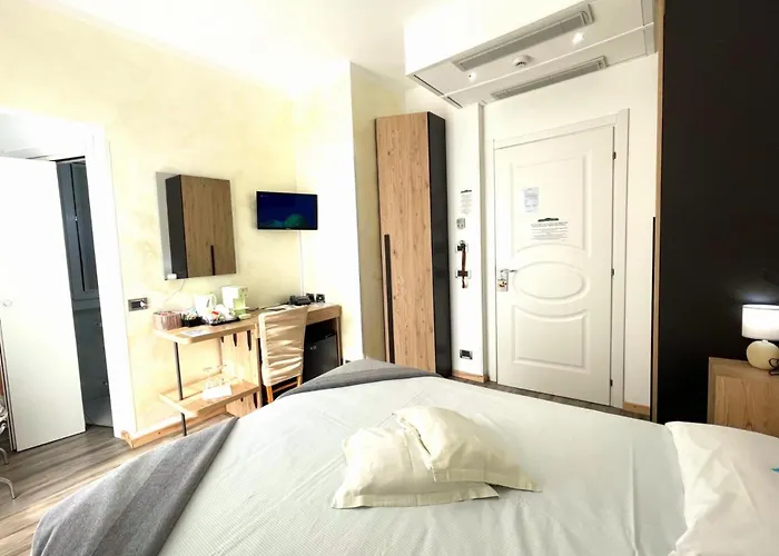 Hotel a Gravedona