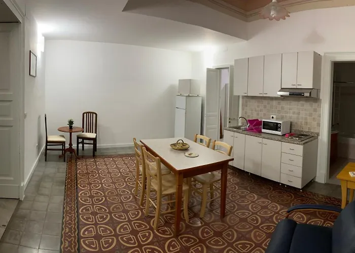 Crispi Accomodation B&B Katania