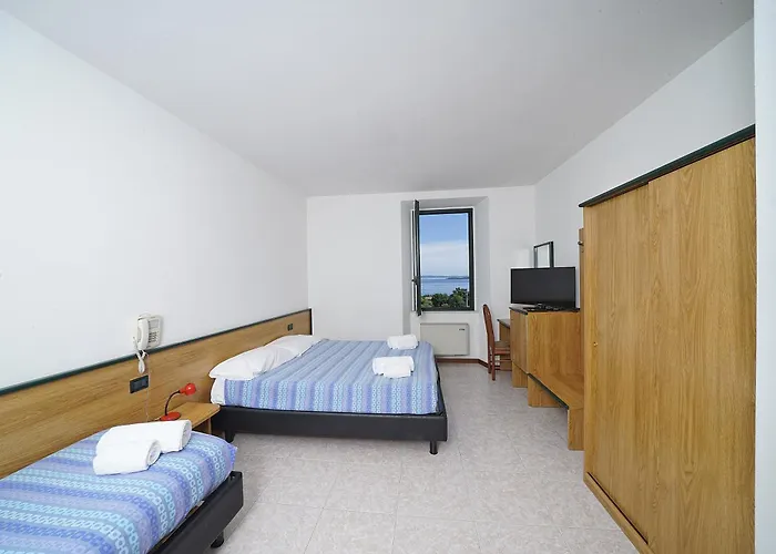 Hotel La Pergola Moniga del Garda