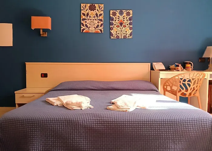 Hotels in Borghetto Santo Spirito