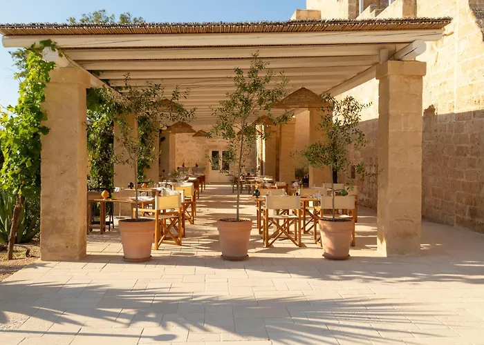 Hotels in Torre Lapillo