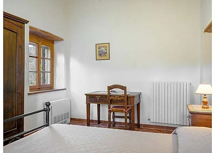 Pergine Valdarno Hotels