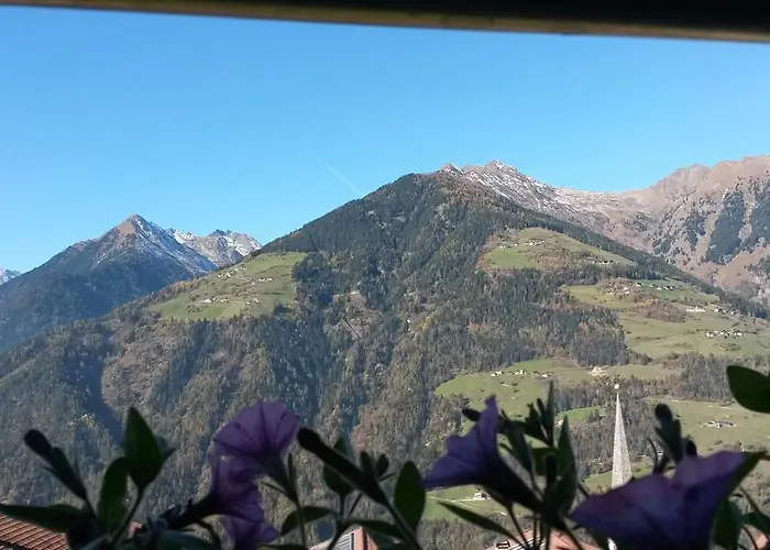 Hotel Garni Alpenhof Schenna
