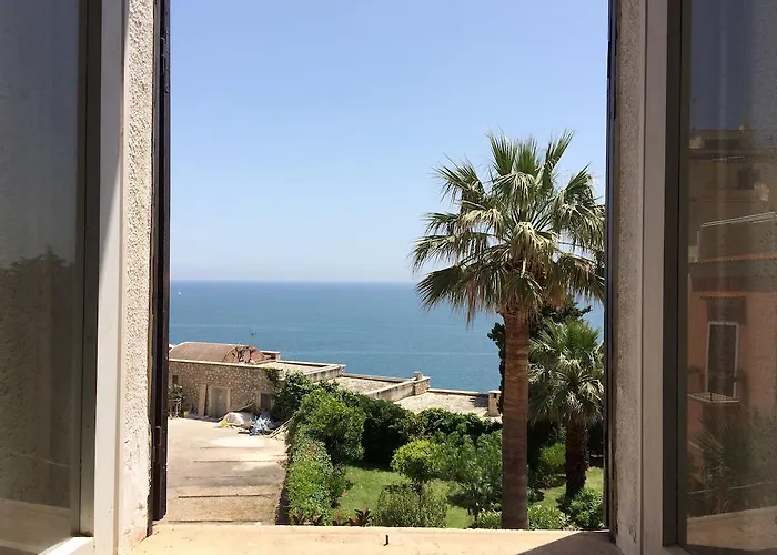 Guarinelli 88 Bed and Breakfast Gaeta