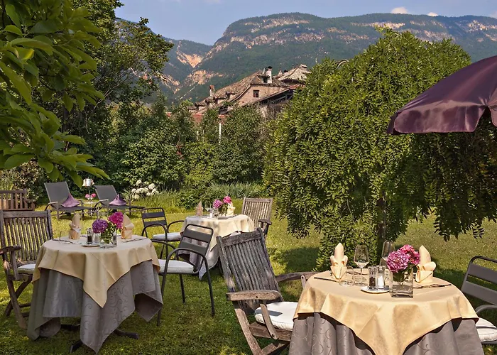 Angerburg Blumenhotel Eppan an der Weinstraße
