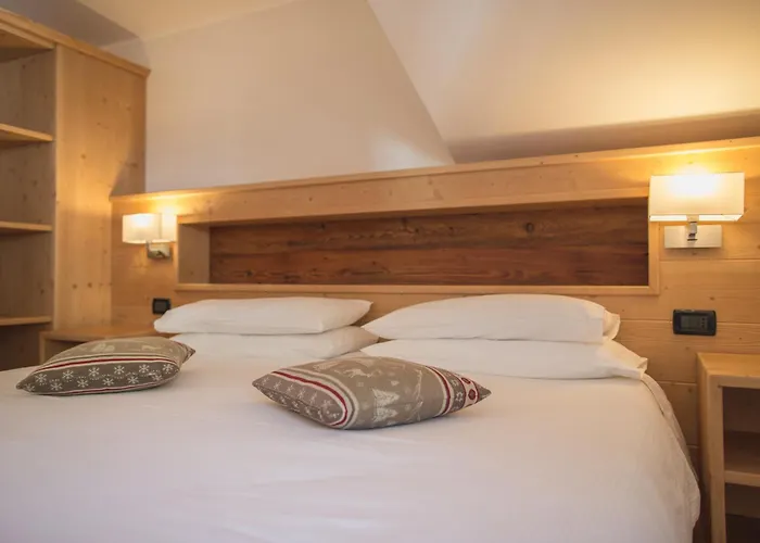 Hotel Centrale Peio