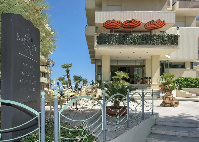 Hotel Napoleon Cattolica