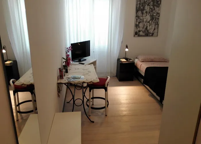 B&B Rosa Blu Como