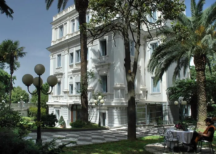Hotel Flora Frascati