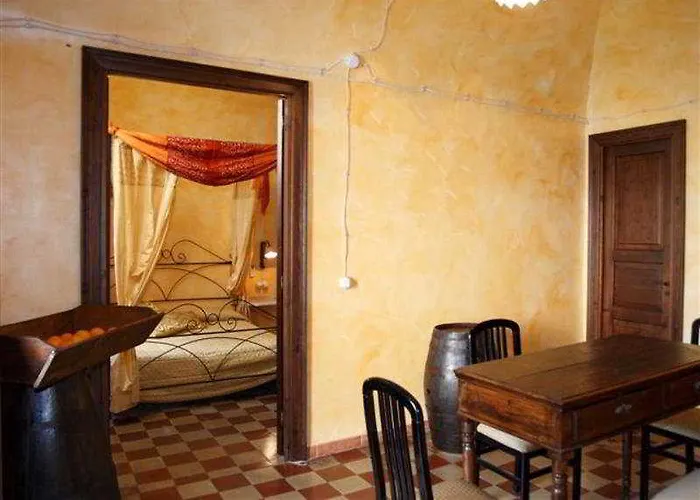 Hotel Paneferrara Moio Alcantara