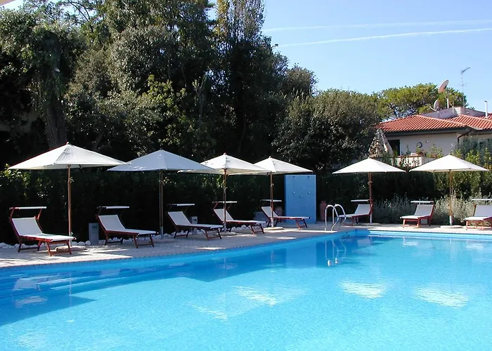 Hotel Bristol Tirrenia