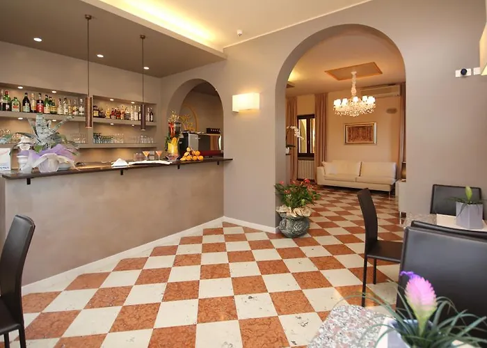 Hotel Sirena Lazise