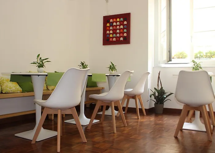319 Al Duomo Acomodação com café da manhã Nápoles