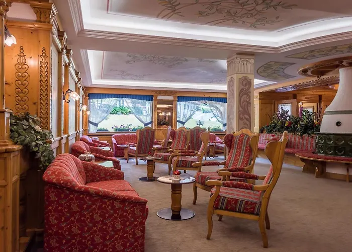 Hotel St. Raphael Madonna